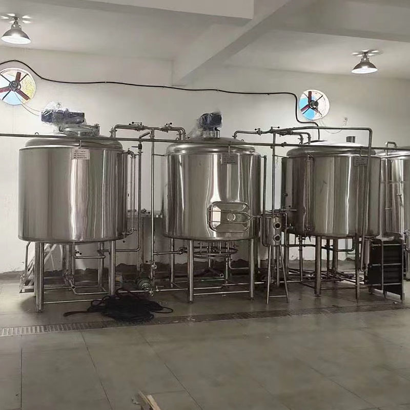 河北精酿啤酒设备厂—如何延长精酿啤酒设备的使用寿命